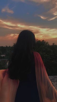 17 year girl photo indian