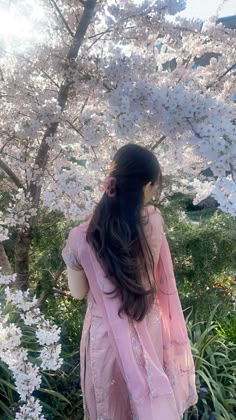 17 year girl photo indian