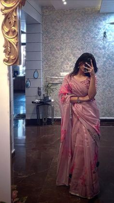 17 year girl photo indian