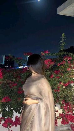 17 year girl photo indian