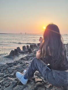 hidden face instagram sunset girl photography