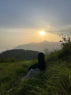 hidden face instagram sunset girl photography