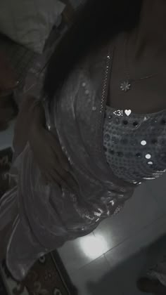 hidden face girl pic indian