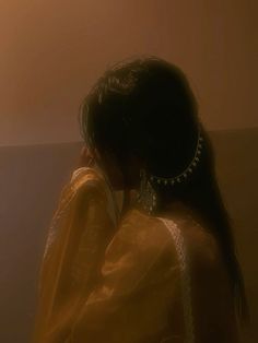 hidden face girl pic indian