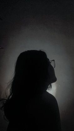 attitude hidden face girl pic for instagram