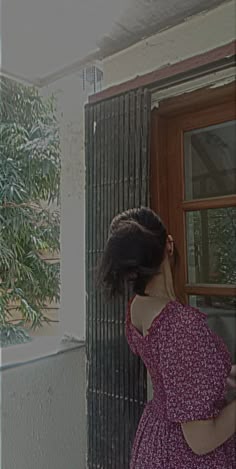 attractive instagram hidden face dp for girls