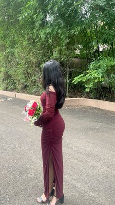 attractive instagram hidden face dp for girls