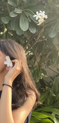 attractive instagram hidden face dp for girls