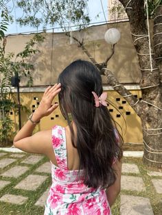 attractive instagram hidden face dp for girls