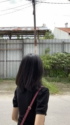 back side real simple girl