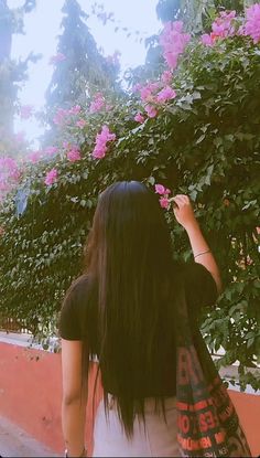 back side real simple girl