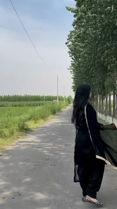 back side real simple girl