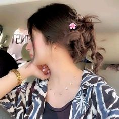 back side real simple girl