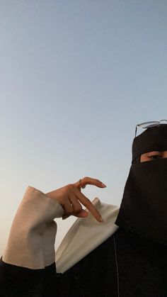 beautiful girl doctor photo