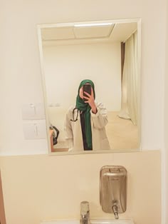 beautiful girl doctor photo