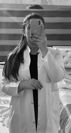 beautiful girl doctor photo