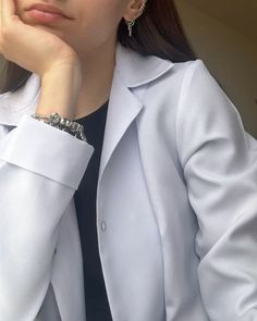 beautiful girl doctor photo