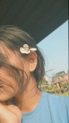 beautiful girl image 16 year indian simple