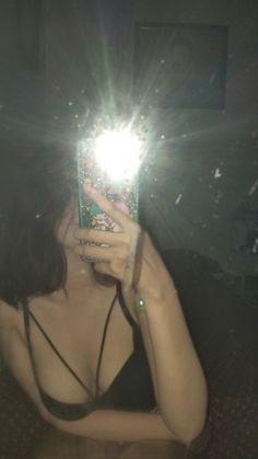 beautiful girl image for profile picture