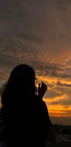 beautiful girl image for profile picture