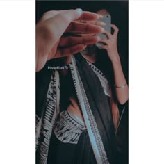 black and white girl mirror selfie poses saree