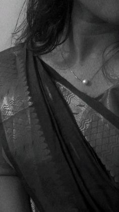 girl photo hide face black