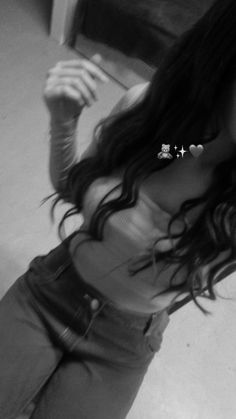 girls pic for instagram