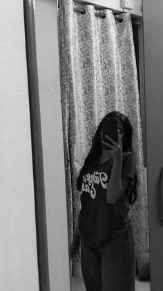 girls pic for instagram