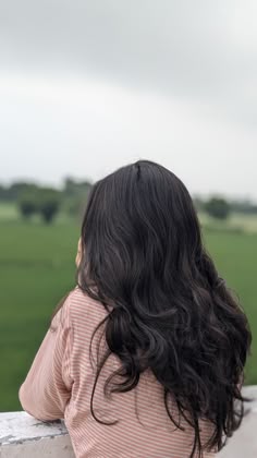 hidden face aesthetic dp instagram girl