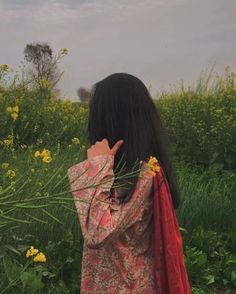 hidden face aesthetic dp instagram girl