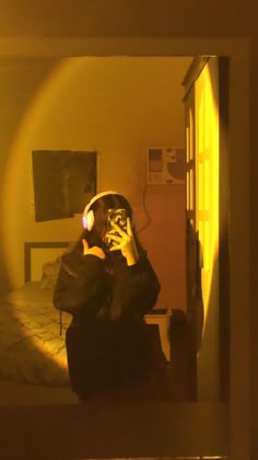 hidden face dp with iphone