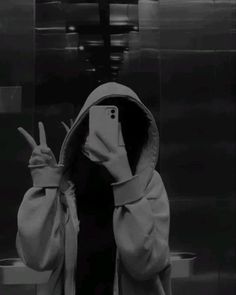 hidden face dp with iphone