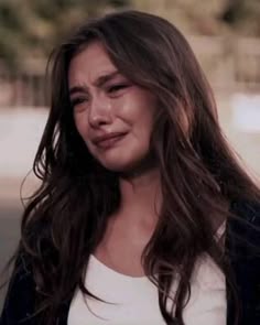 hurt sad cry girl dp