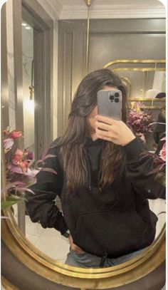 instagram aesthetic mirror selfie