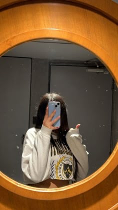 instagram aesthetic mirror selfie