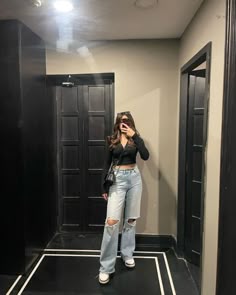 instagram aesthetic mirror selfie