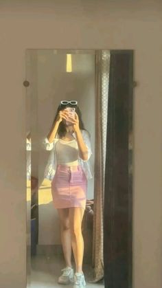 instagram aesthetic mirror selfie