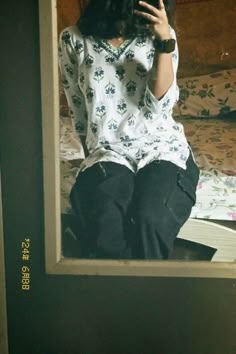 instagram hidden face jeans top stylish girl dp