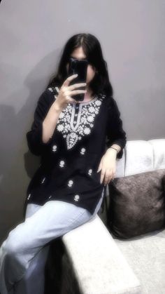 instagram hidden face jeans top stylish girl dp