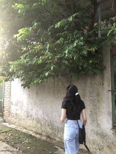 instagram hidden face jeans top stylish girl dp