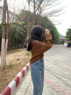 instagram hidden face jeans top stylish girl dp