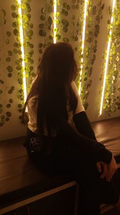 instagram stylish hidden face girl pic