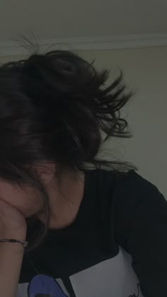 instagram stylish hidden face girl pic