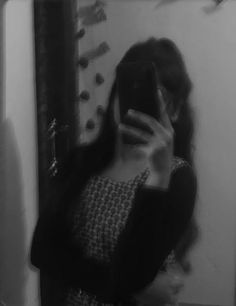 instagram stylish hidden face girl pic