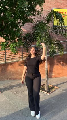 mirror selfie aesthetic chubby girl