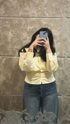 mirror selfie aesthetic chubby girl