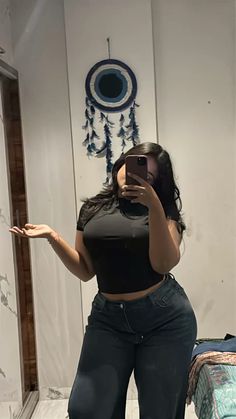 mirror selfie aesthetic chubby girl