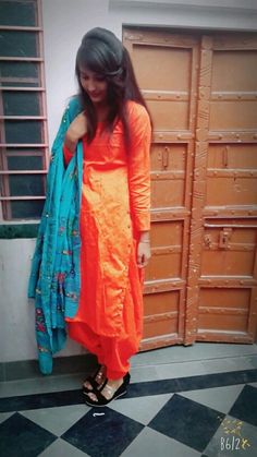 patiyala dress simple girl in salwar suit dp
