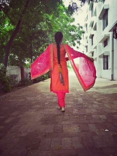 patiyala dress simple girl in salwar suit dp