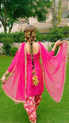 patiyala dress simple girl in salwar suit dp